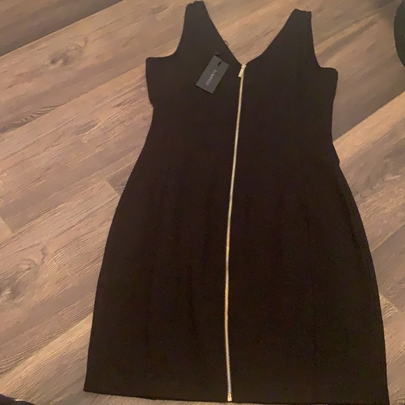 BNWT DYNAMITE black bodycon dress - Picture 2 of 2